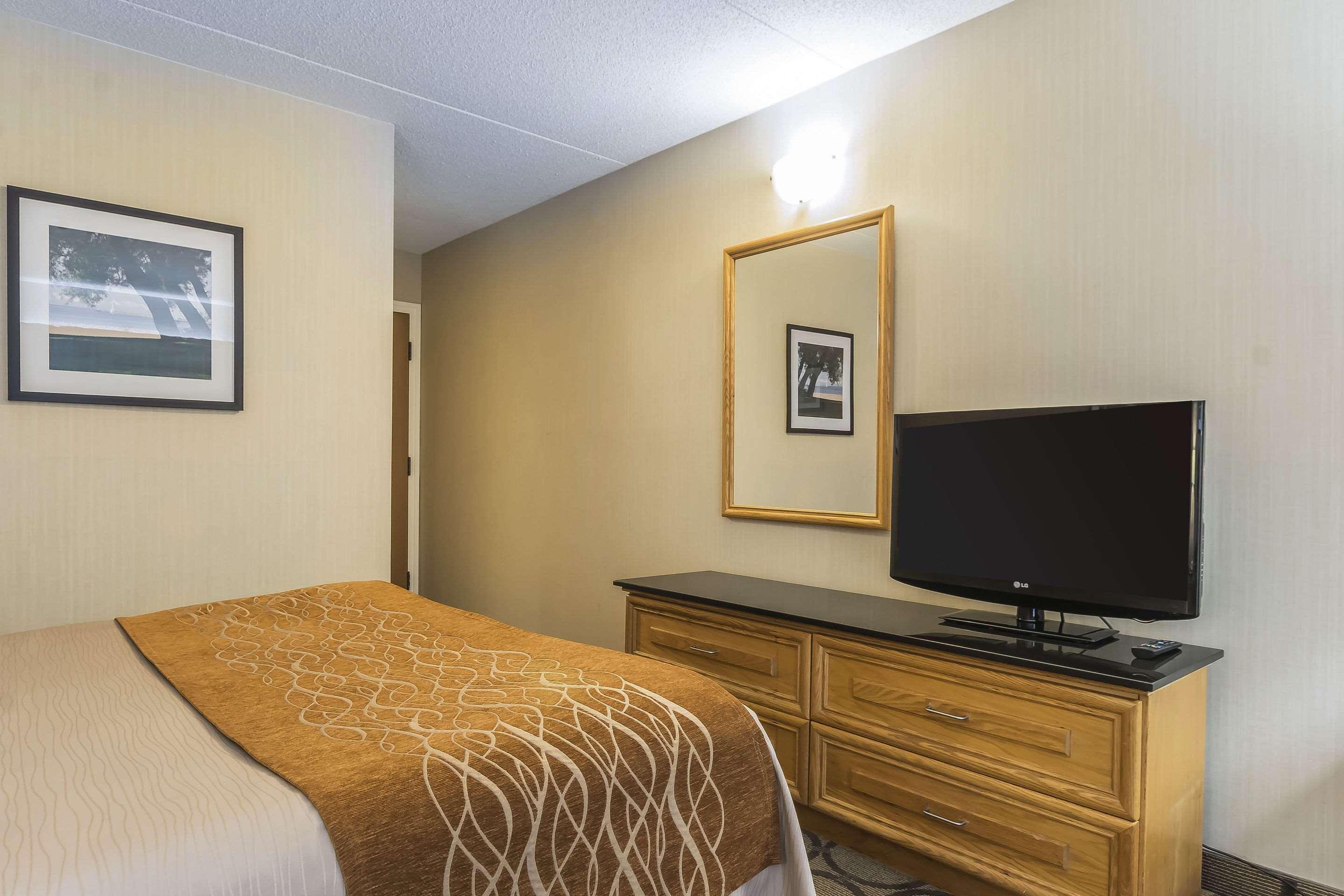 Comfort Inn Cobourg Zewnętrze zdjęcie