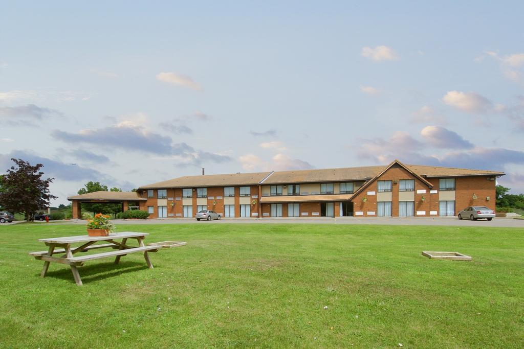 Comfort Inn Cobourg Zewnętrze zdjęcie