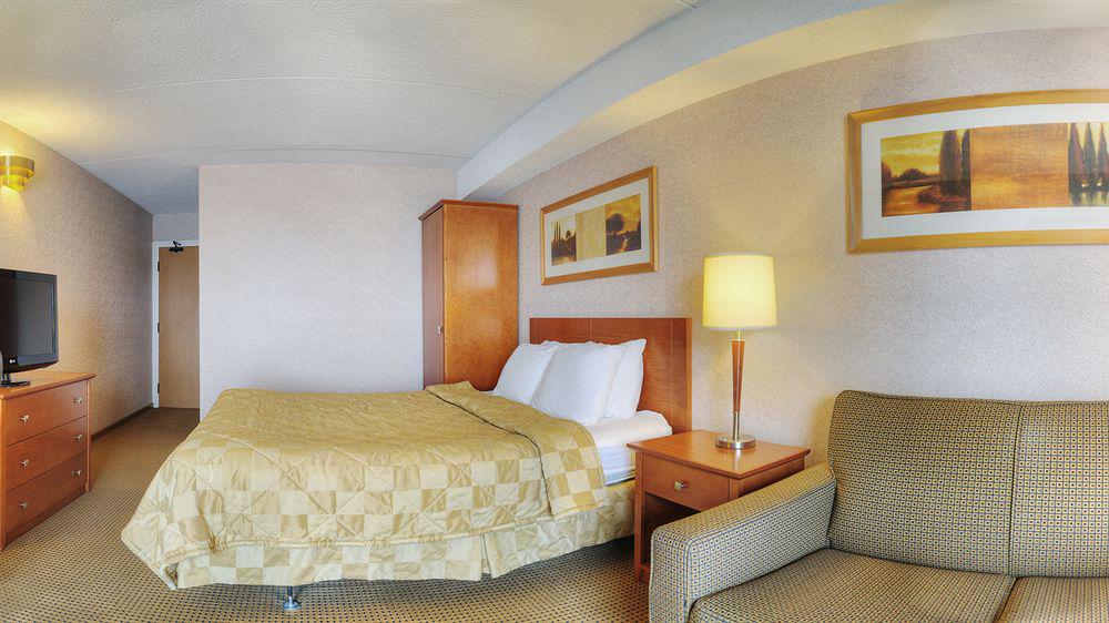 Comfort Inn Cobourg Zewnętrze zdjęcie